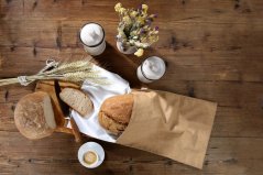 Sandbrauner Zembag für Brot